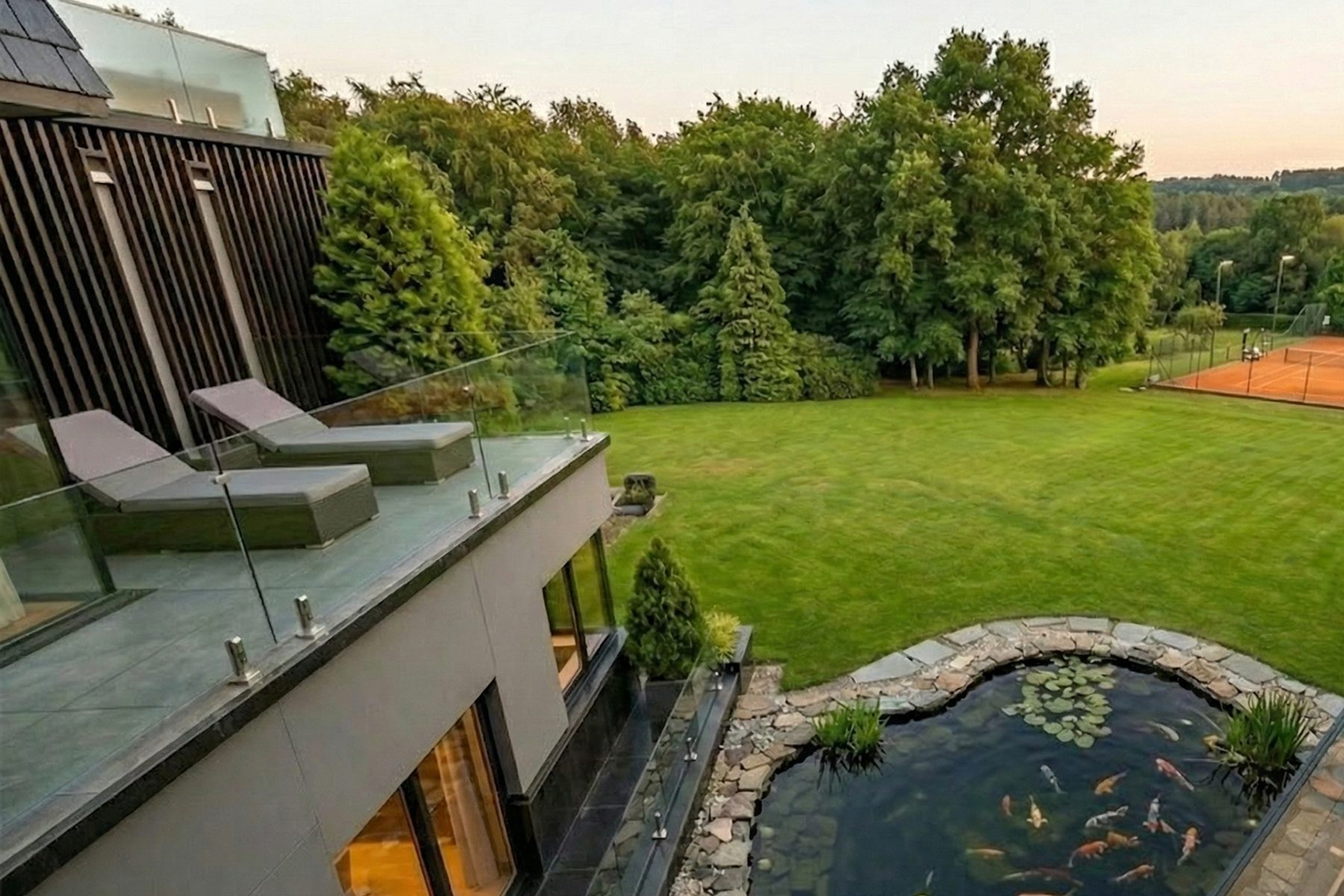 Projeto de arquitetura destinado a área de galeria referente a sessão de projetos de fachadas